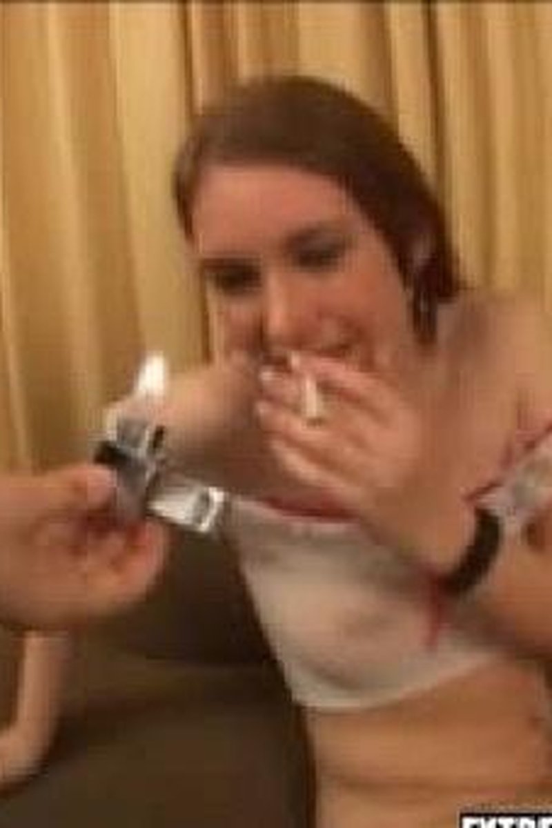 Candi - Screenshot 1 of 4 - Blowjob