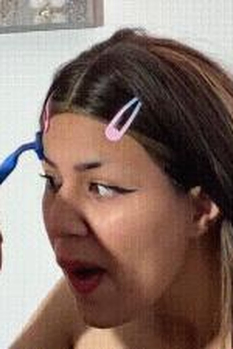 Standard Version Eyebrow Shaving - Screenshot 1 of 4 - Ass Shaving