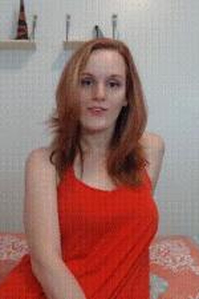 Furthering Your Programing, Foot Slave - Screenshot 1 of 4 - Captive