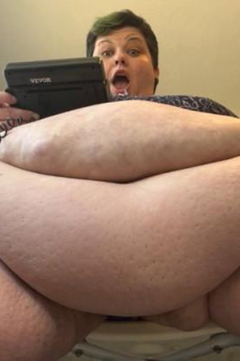 June Weigh-In With Weightgain Shake Chug Sd - Screenshot 1 of 4 - BBW