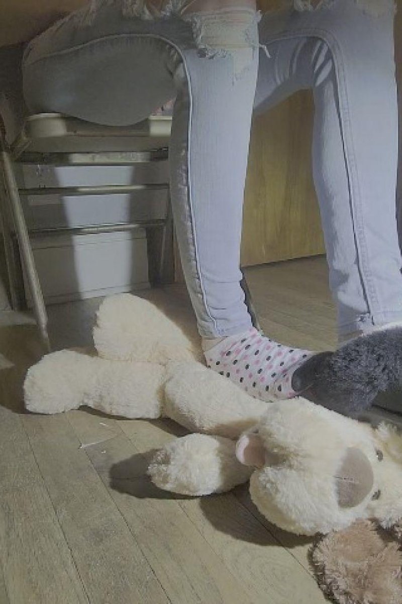 Sock Trample - Screenshot 1 of 4 - Sockdomination