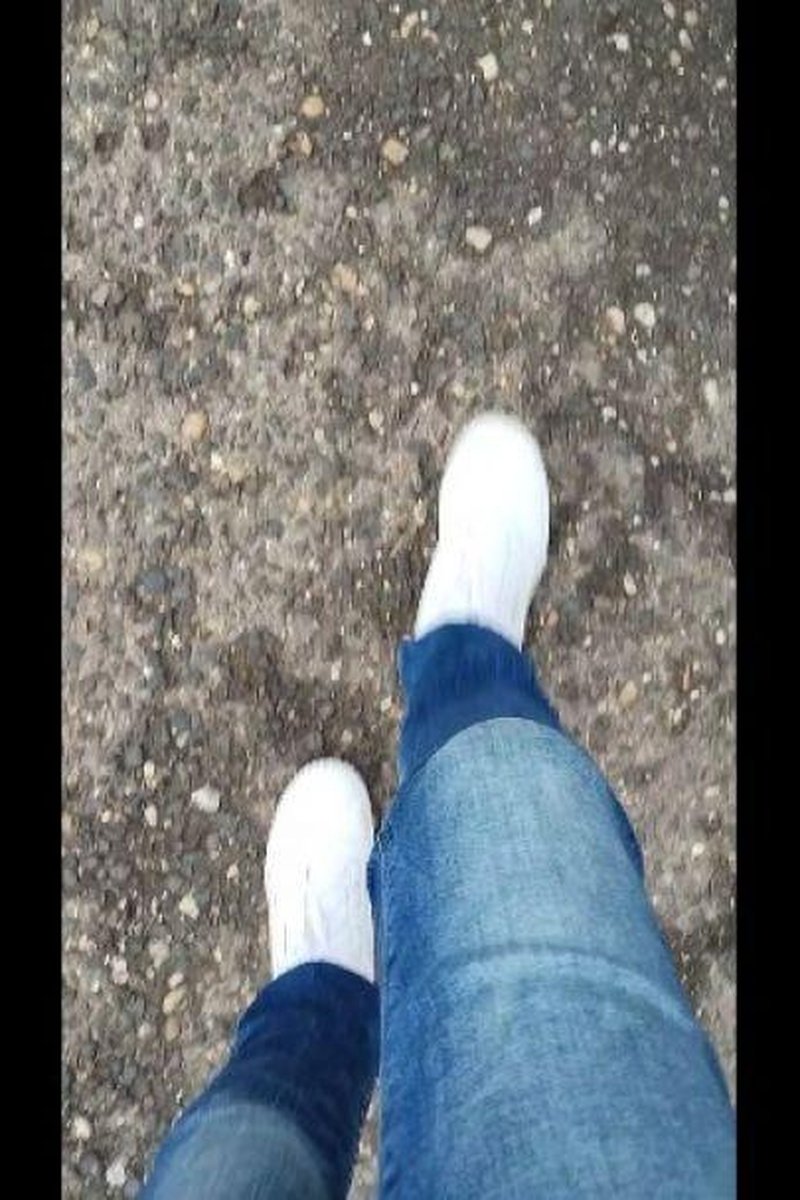 Walking For U - Screenshot 1 of 4 - Denimaddict