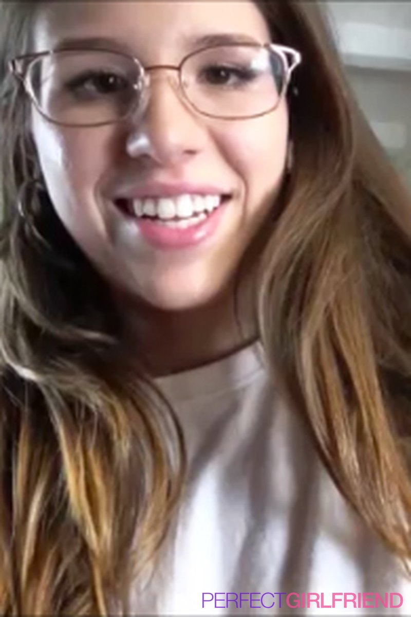 Cuddle Time - Screenshot 1 of 4 - Anal