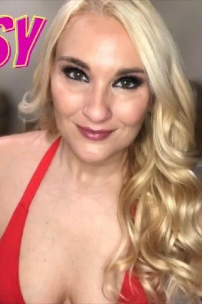 A Sissy Task - Screenshot 1 of 4 - Femdom