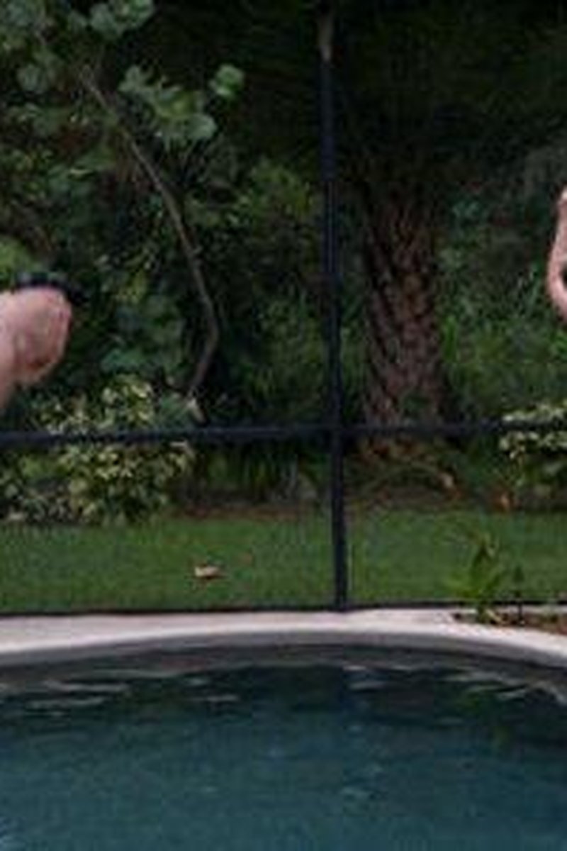 Cory Chase in the Hunted - Pool Runs Red (HD.Mp4) - Screenshot 1 of 4 - Bruce Canon