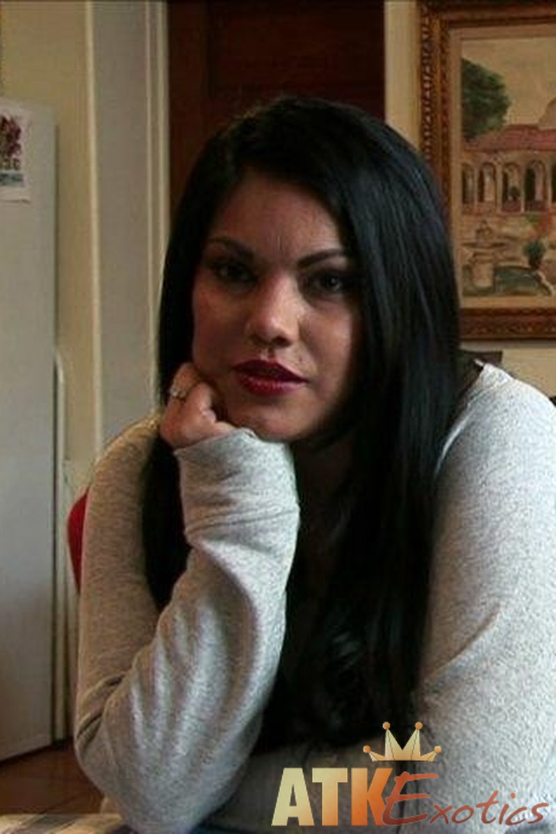 Trinity - Interview - Screenshot 1 of 4 - BBW