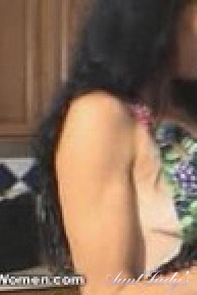 4 Clips - Screenshot 1 of 4 - Masturbation