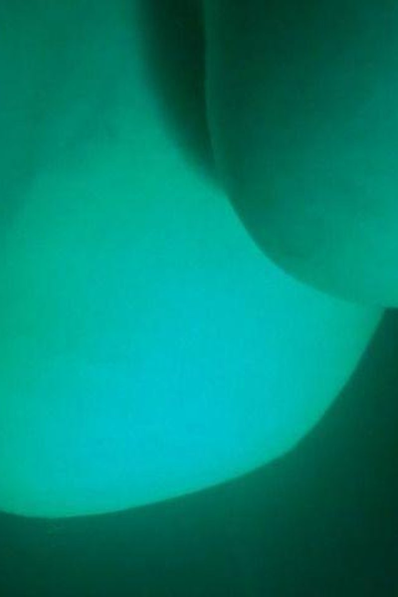 Floating Tits - Screenshot 1 of 4 - BBW