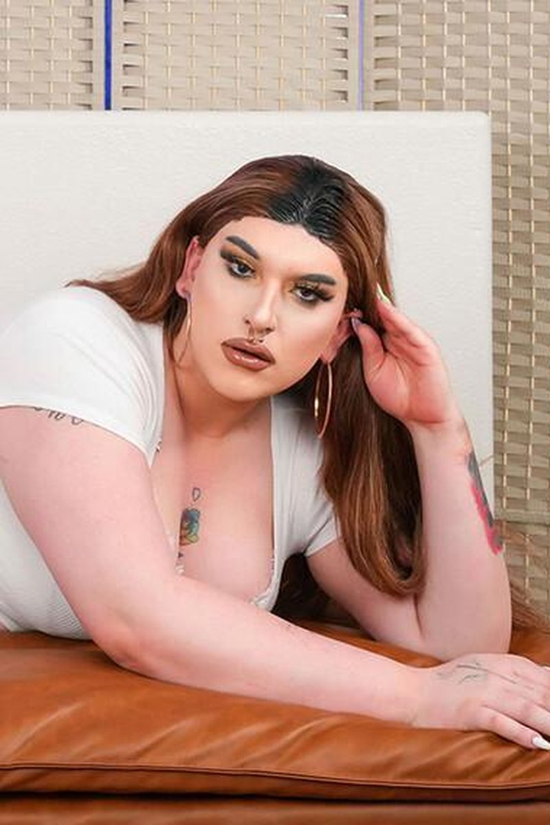 Erotica Divine Has It All! - Screenshot 1 of 4 - BBW