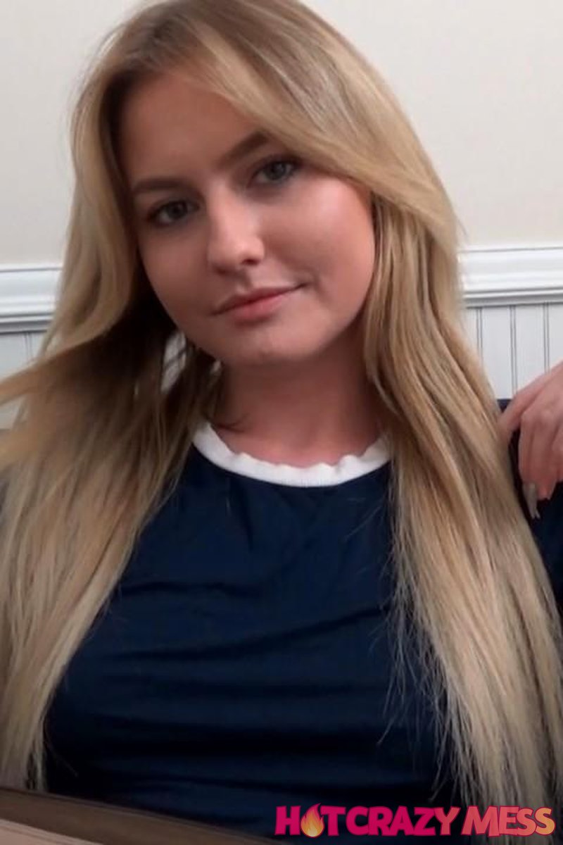 Deviant Thoughts - S2:E1 - Screenshot 1 of 4 - Big Nipples