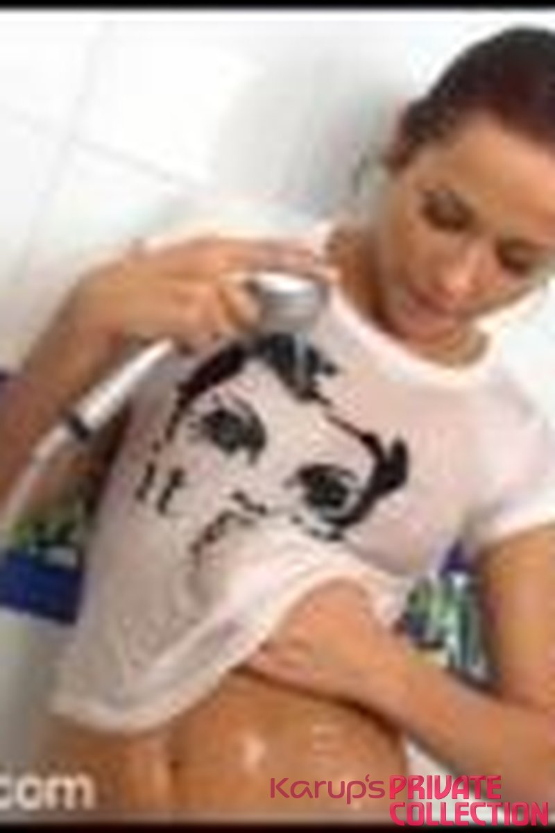 Sonia - Screenshot 1 of 4 - Sonia Red