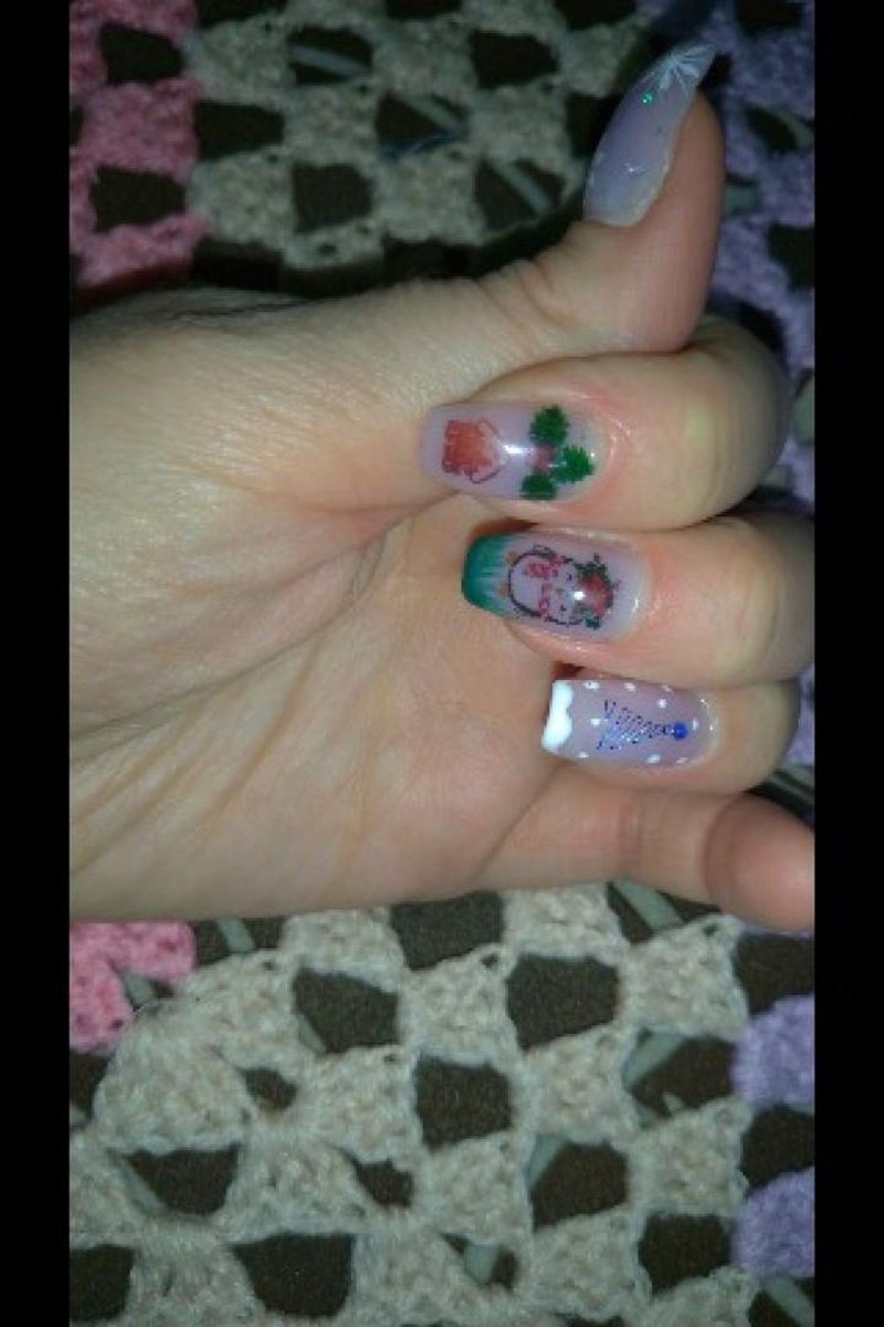 Christmas Nails - Screenshot 1 of 4 - Babes