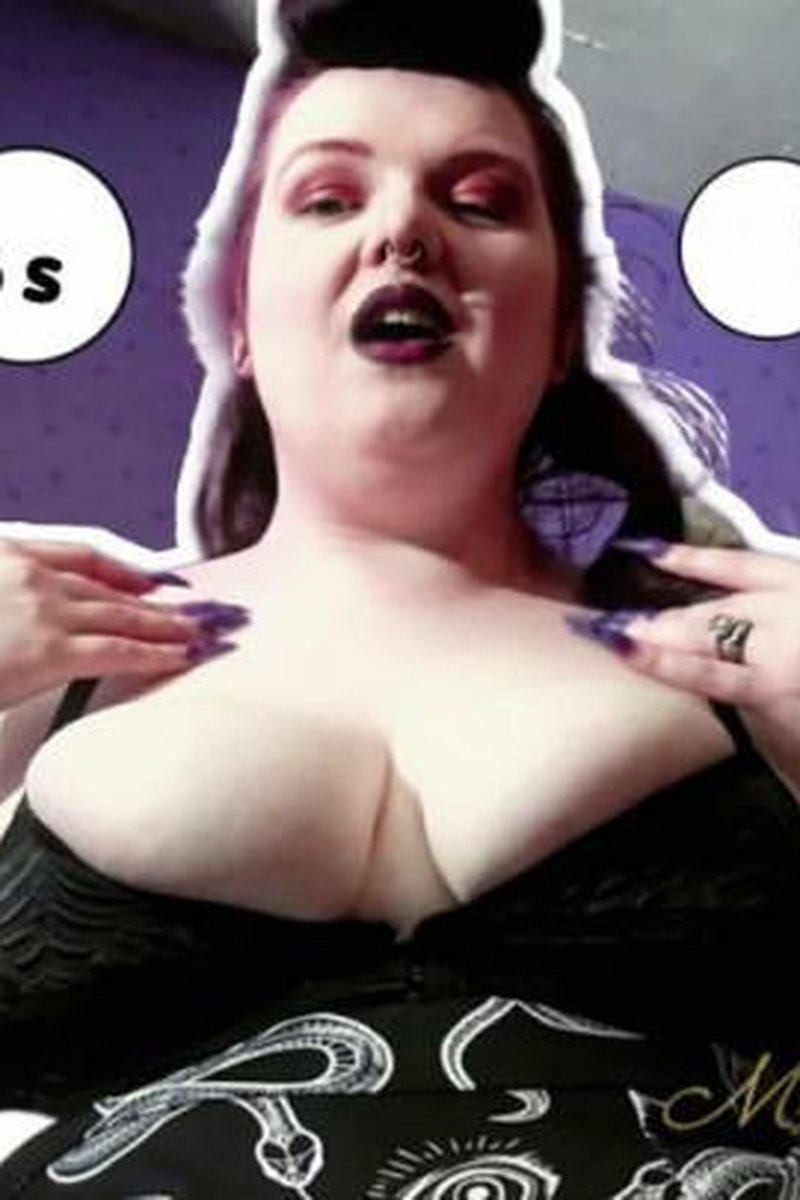 My Brainless Puppet - Screenshot 1 of 4 - BBW