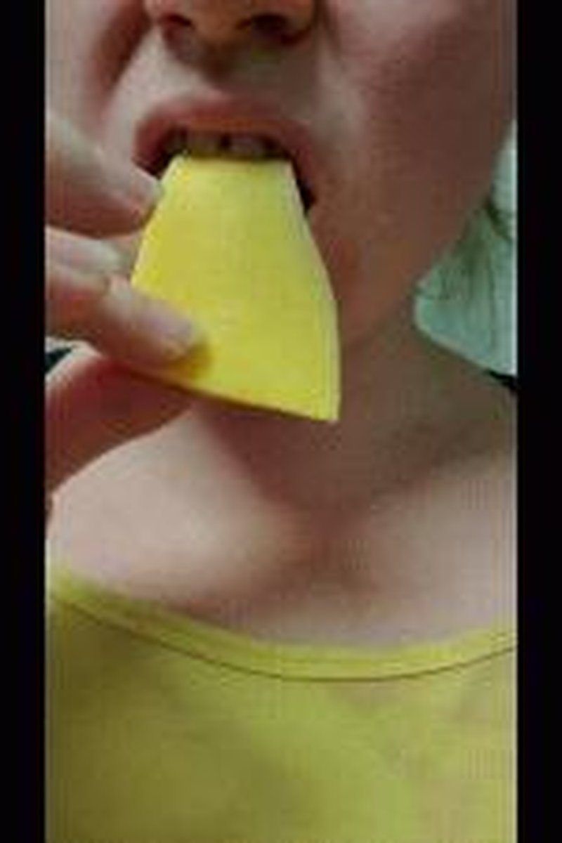 Eating Cheese - Screenshot 1 of 4 - BBW