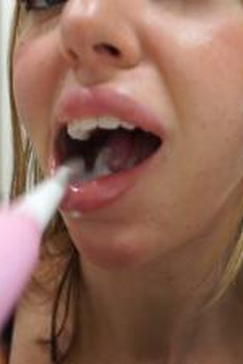 640. Brushing My Teeth - Screenshot 1 of 4 - Mouth Fetish