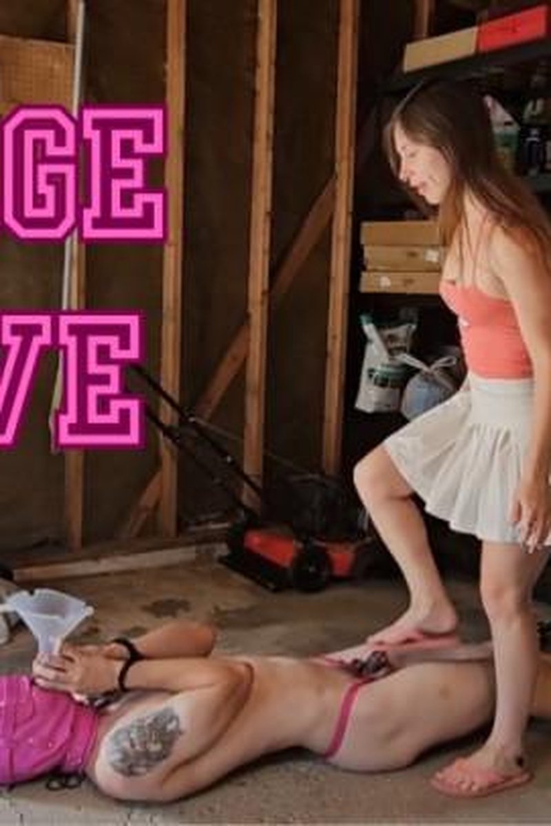 Garage Slave - Screenshot 1 of 4 - Bondage