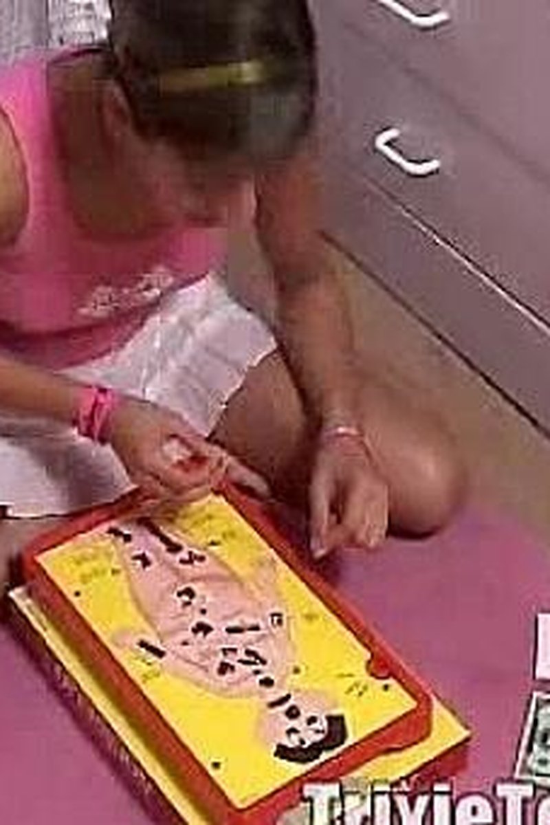 Naughty Trixie Teen Solo - Screenshot 1 of 4 - Amateur