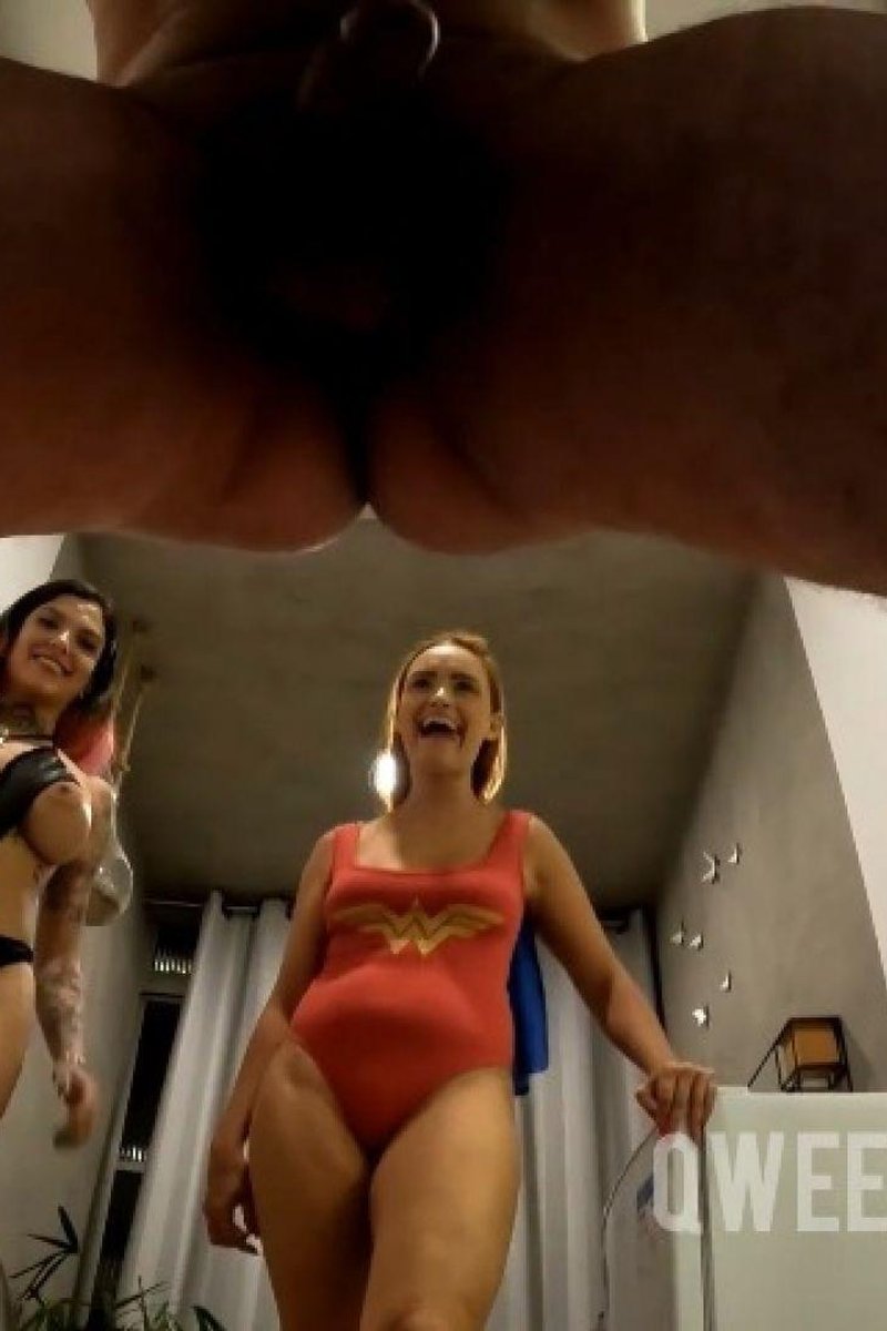 Fetish | Nutcrackers - Screenshot 1 of 4 - Domination