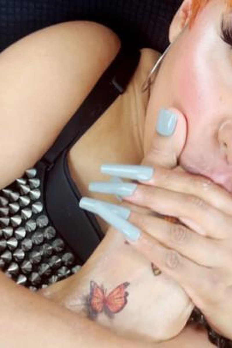 Casting Couch - Screenshot 1 of 4 - BBC