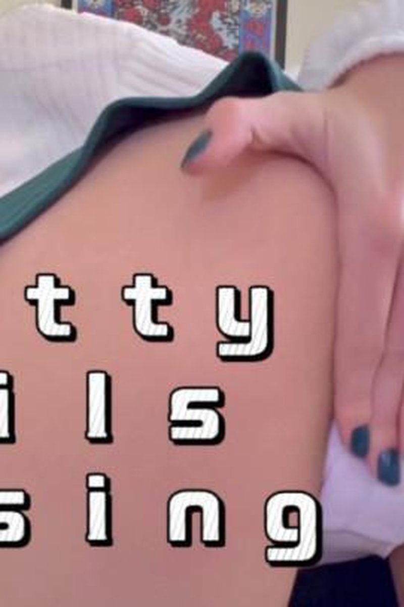 Pretty Nails Teasing - Screenshot 1 of 4 - Fake Nails