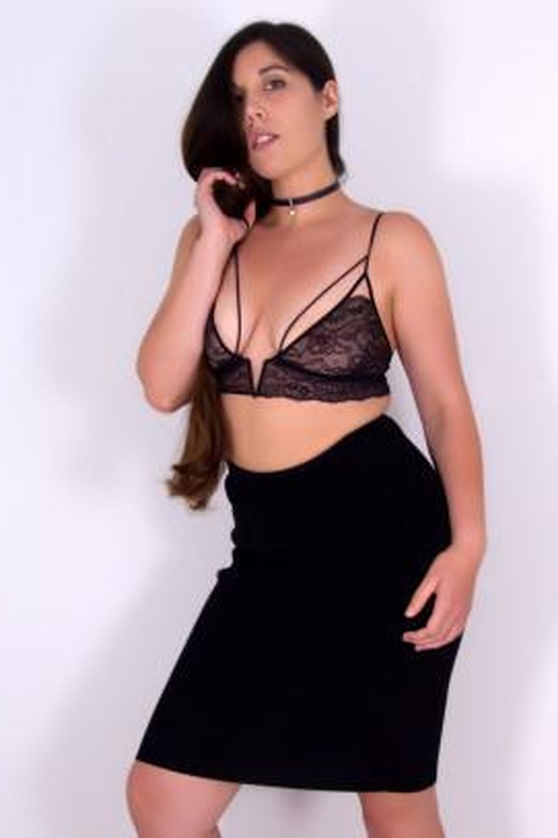 Striptease Y Orgasmos - Screenshot 1 of 4 - Brown Hair