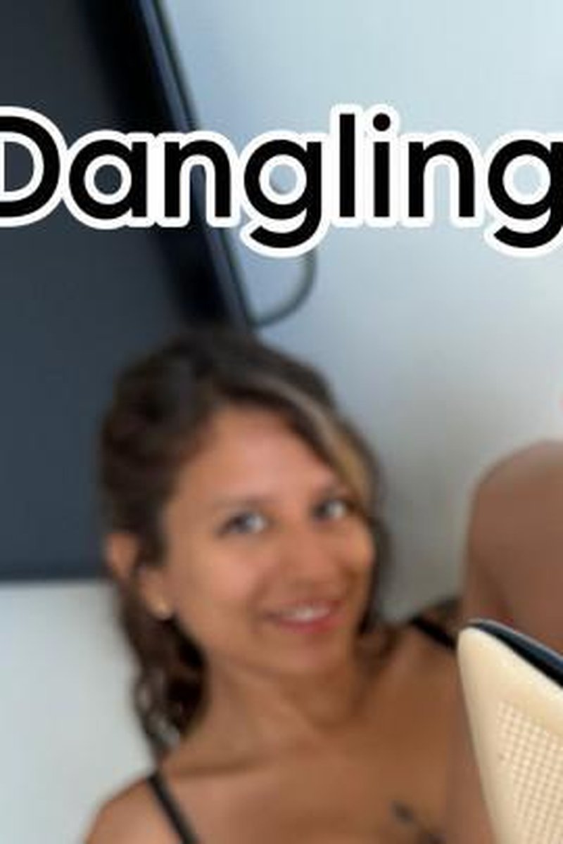 Fangling Shoes Fun - Screenshot 1 of 4 - Foot Fetish