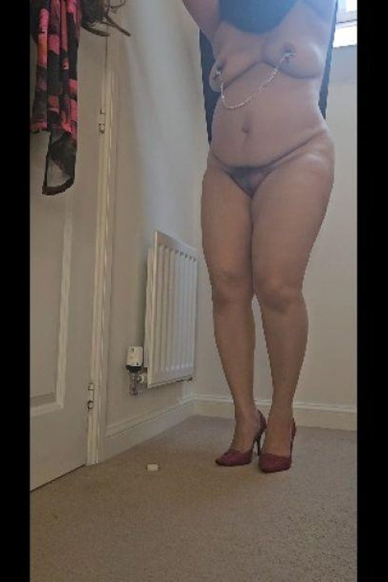 Nude Dance - Screenshot 1 of 4 - Faridahaniya