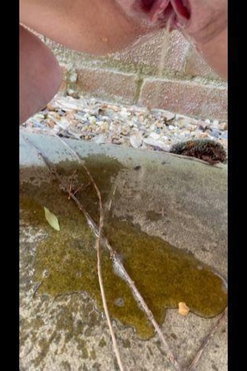 POV Peeing Outside - Screenshot 1 of 4 - Foot Fetish