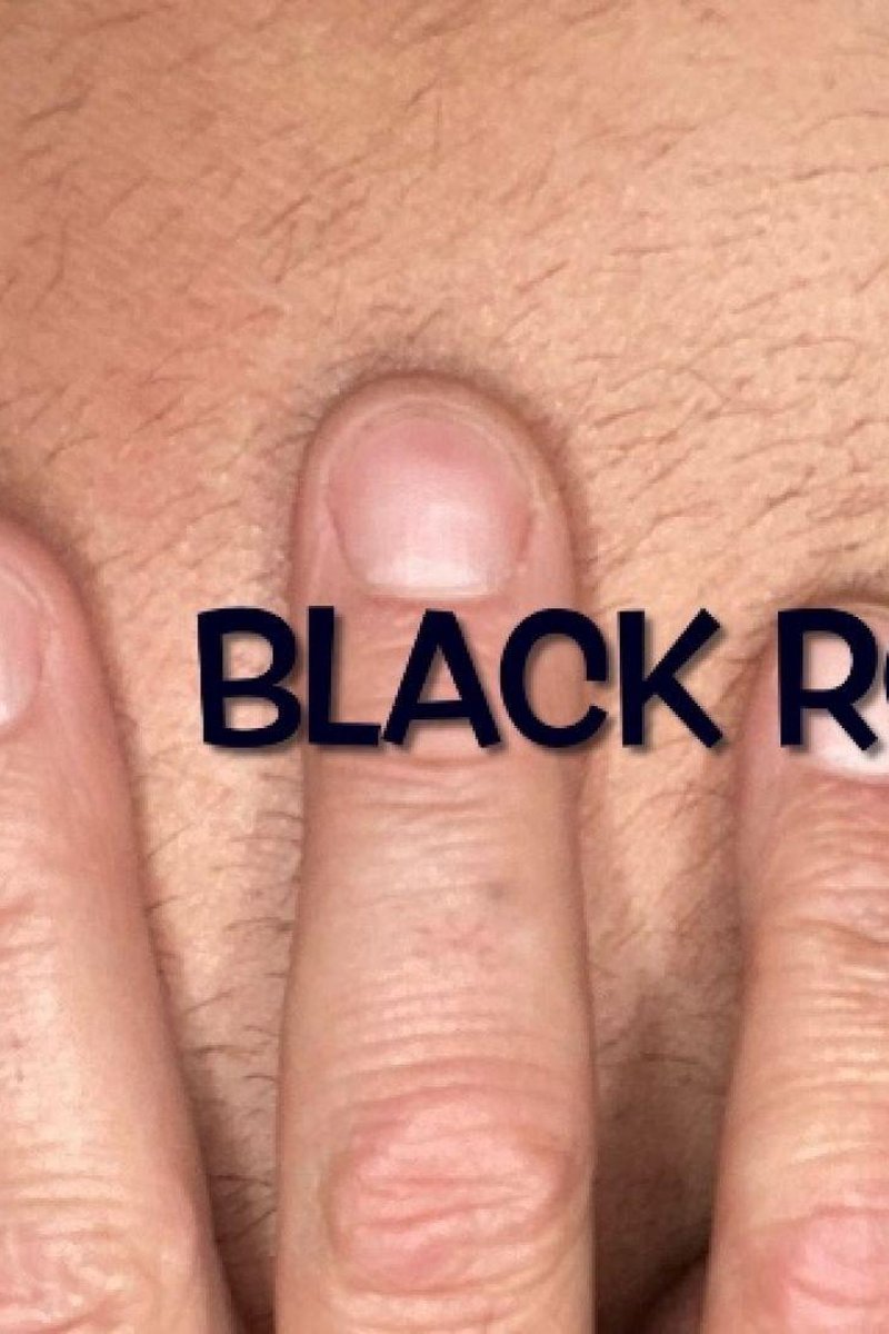 Black Rose Plug - Screenshot 1 of 4 - Anal