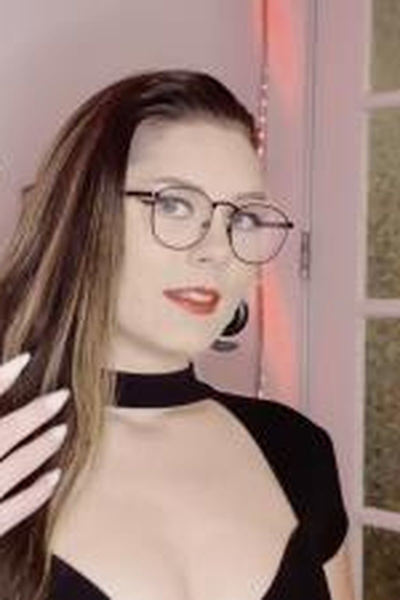 Mistress Muse Blackmail Findom Fantasy - Screenshot 1 of 4 - Blackmail