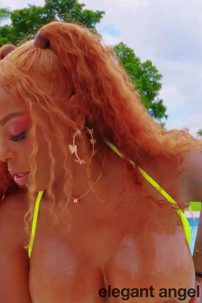 Cake Boss - Screenshot 1 of 4 - Big Tits