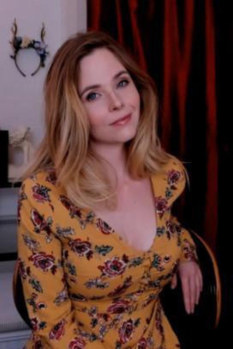 Authentic Blackmail - Screenshot 1 of 4 - Big Tits
