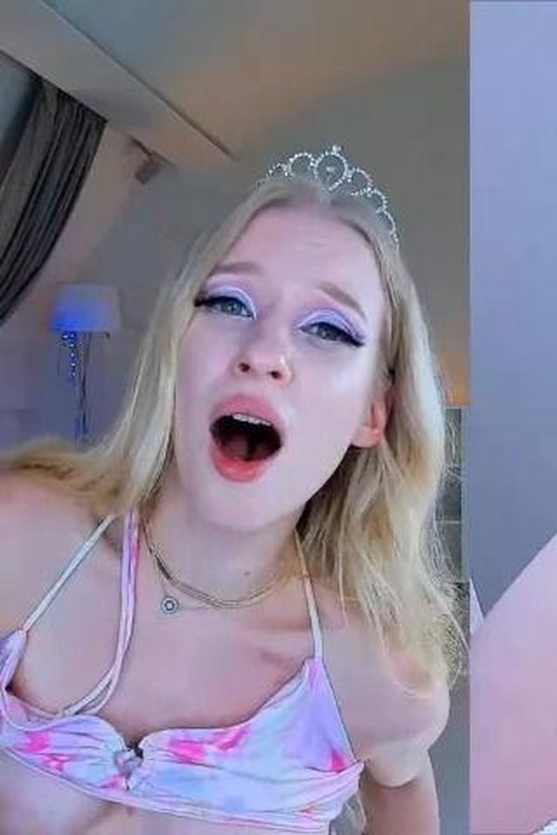 Prom Queen Creamy Anal Fuck - Screenshot 1 of 4 - All Sex