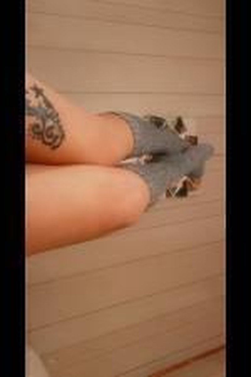 Knee High Socks - Screenshot 1 of 4 - Foot Fetish