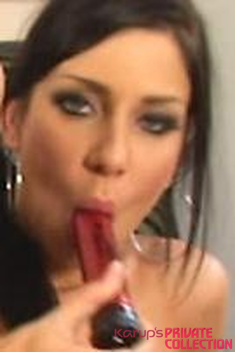 Renee - Screenshot 1 of 4 - Renee 3