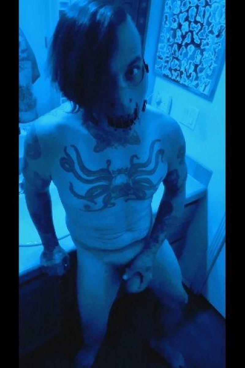 Guy In Hannibal Mask Masturbating & Hot Wax - Screenshot 1 of 4 - BDSM