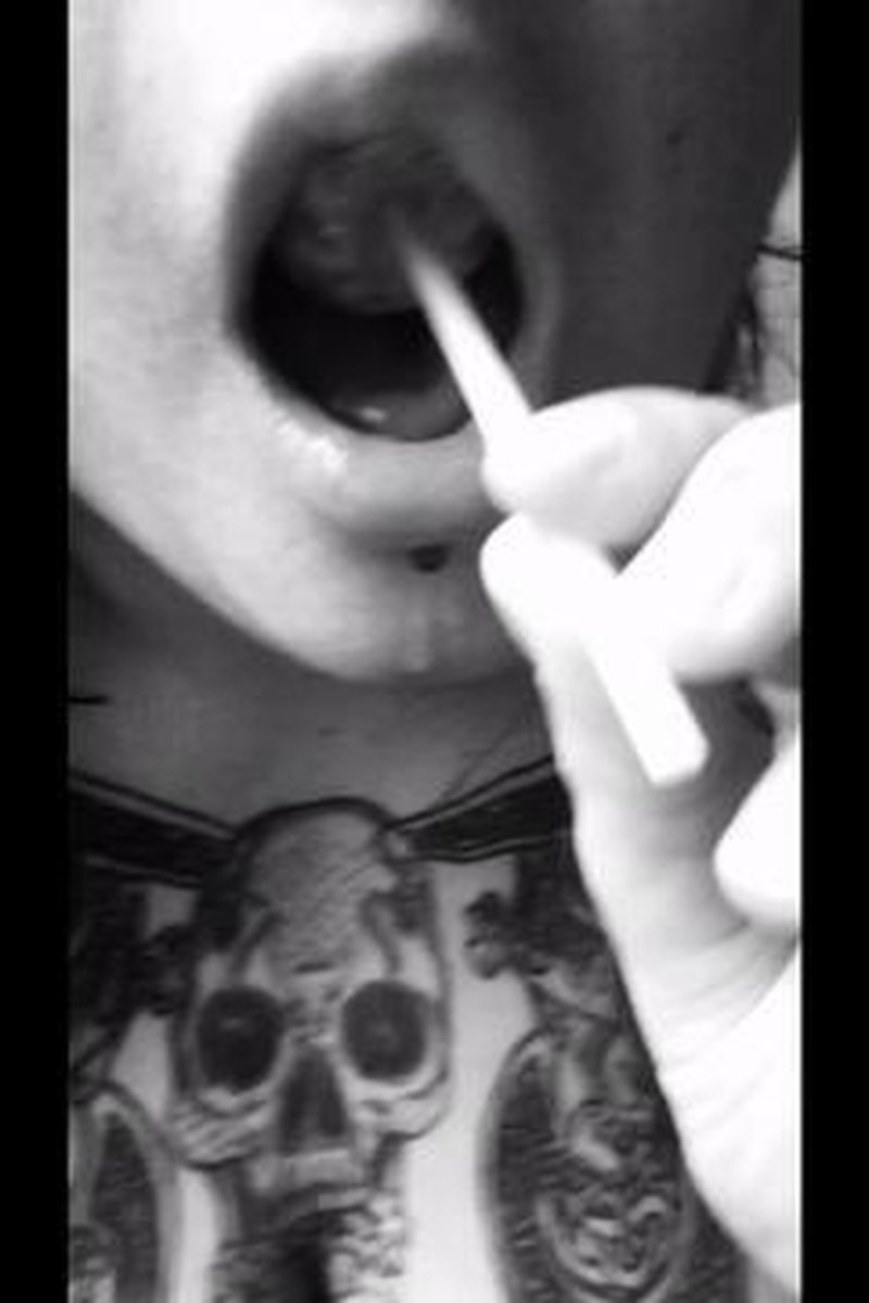 Drool And Spit - Screenshot 1 of 4 - BBW