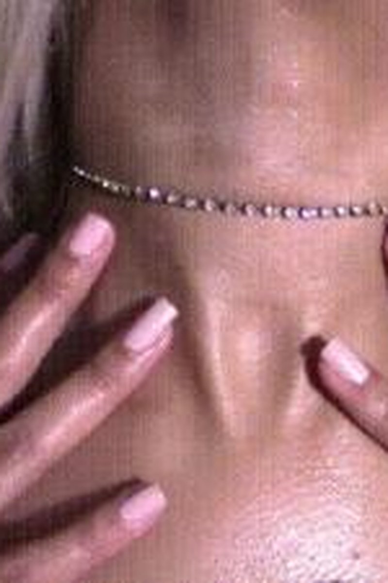 Iced Thirst - Screenshot 1 of 4 - Body Worship