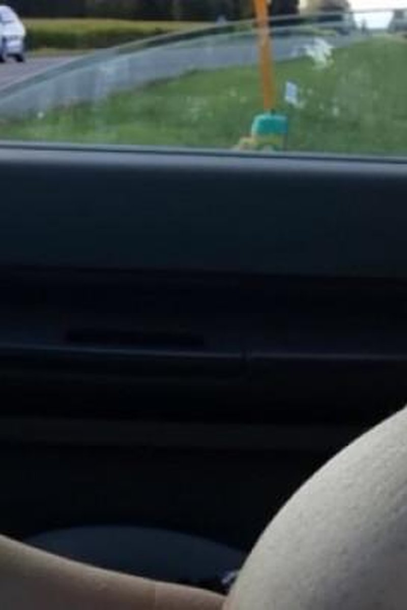 Driving Topless - Screenshot 1 of 4 - Big Tits