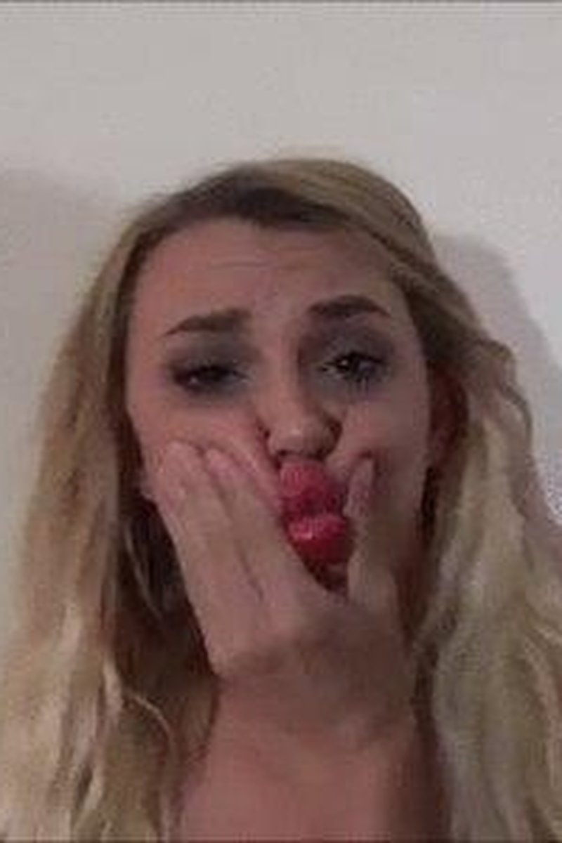 Squishy Faces-Mp4 - Screenshot 1 of 4 - Silliness