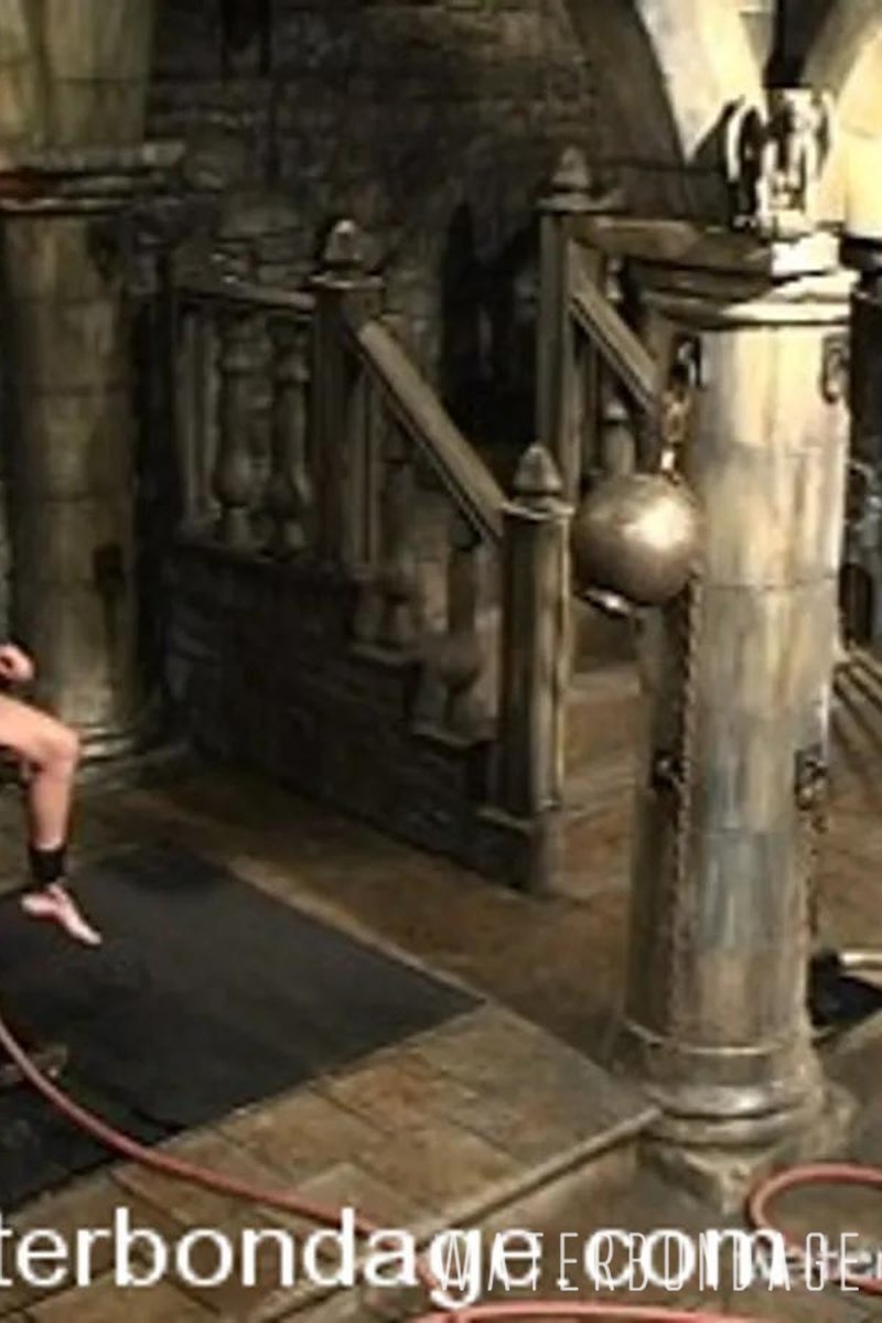 Wenona - Screenshot 1 of 4 - BDSM