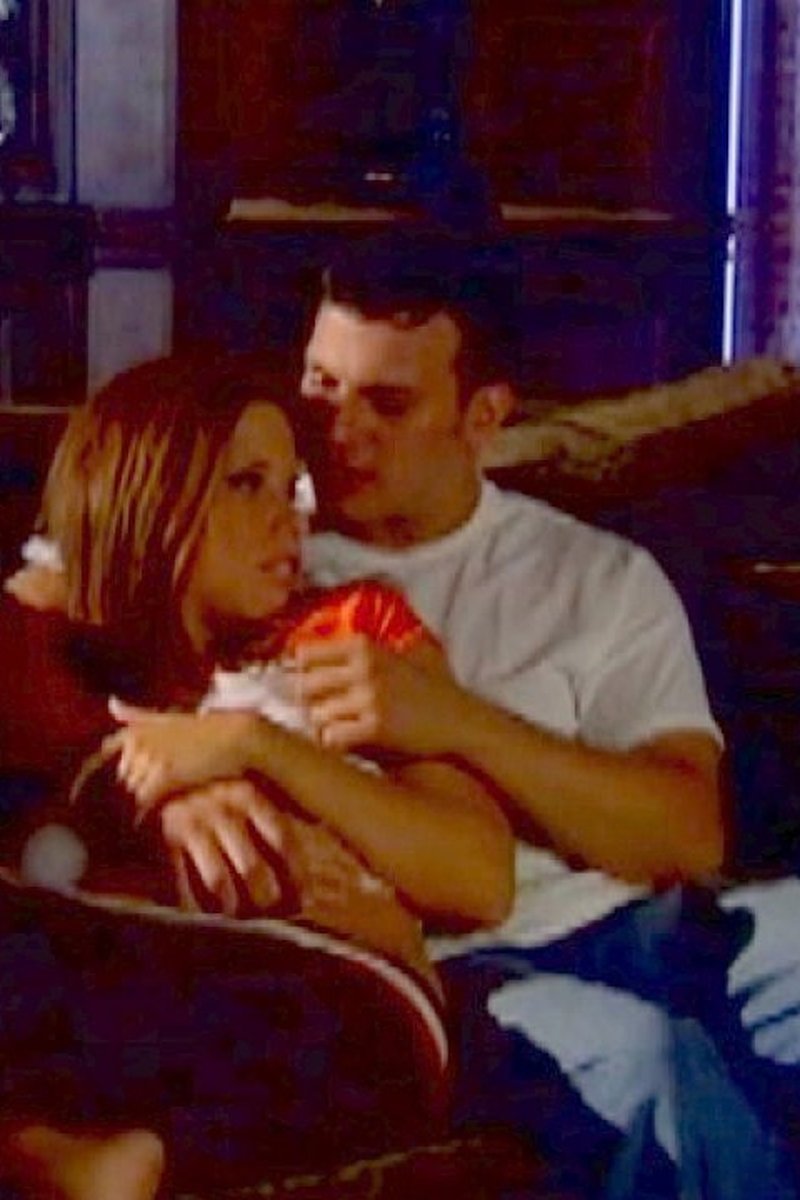 Haley Paige Is A Pretty Little Liar - Screenshot 1 of 4 - Brown Hair