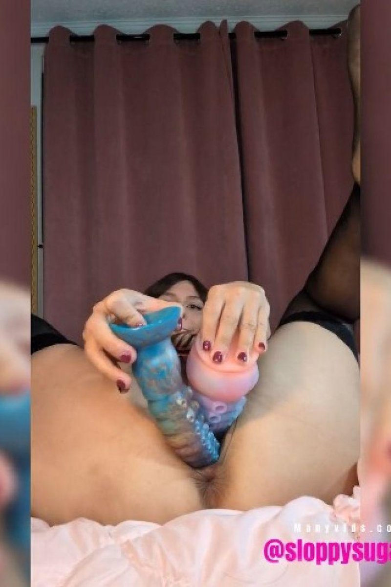 Cheerleader DP - Screenshot 1 of 4 - Anal
