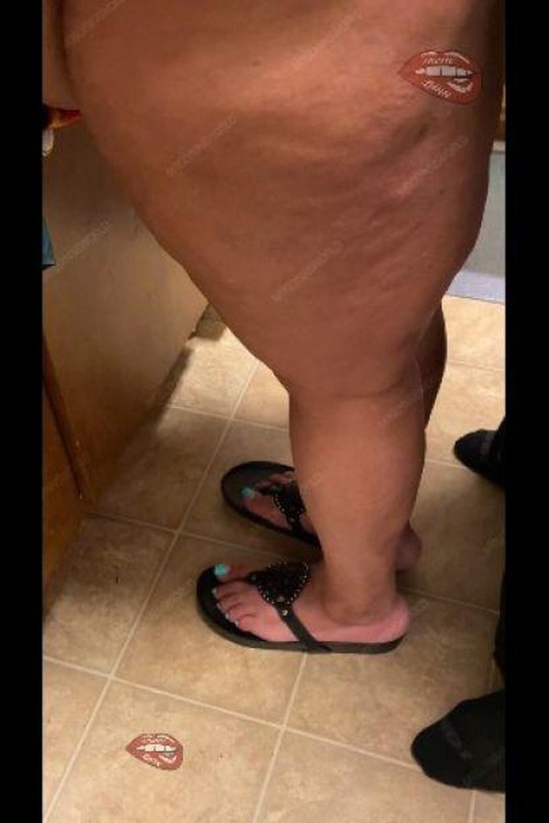 Kitchen Fuck - Screenshot 1 of 4 - Ass Fetish