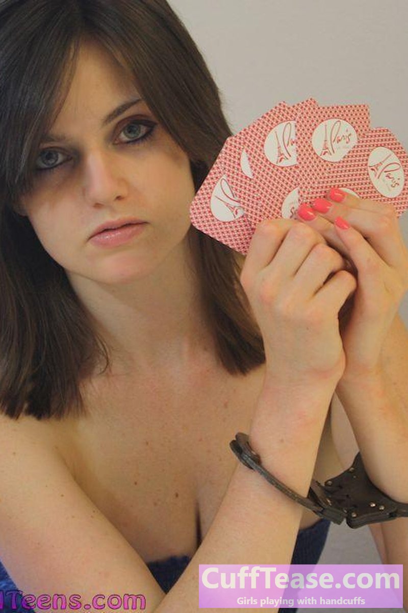 Cuffed Card Games - Screenshot 1 of 4 - Bondage