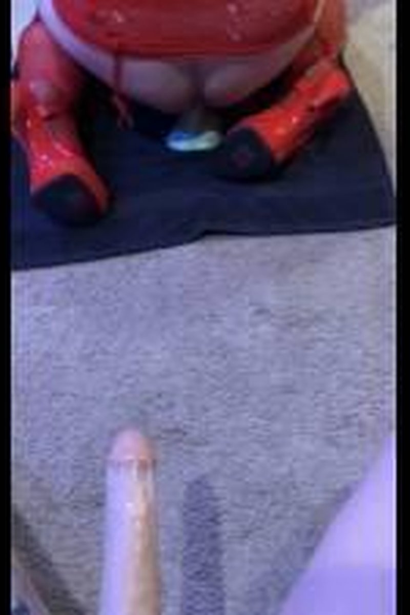 Sissy Training - Screenshot 1 of 4 - Blonde Hair (Female)