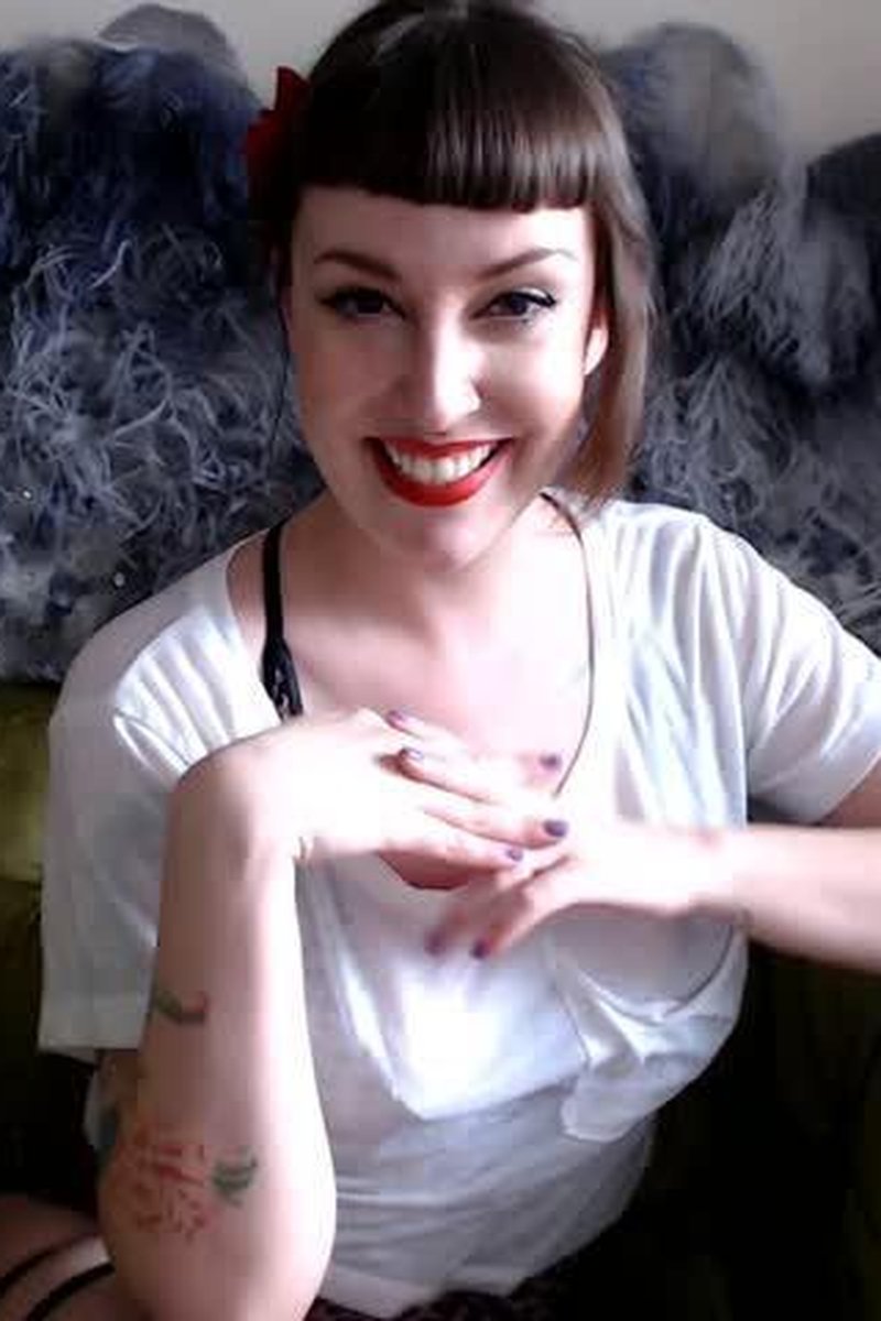 Gentle SPH - Screenshot 1 of 4 - Brown Hair