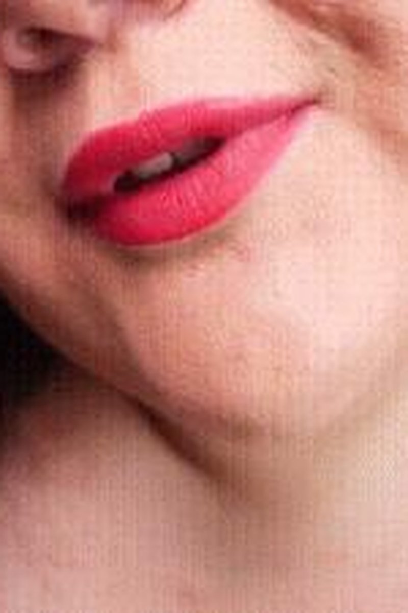 Lips Full Of Feelings (No Talking) - Screenshot 1 of 4 - BBW