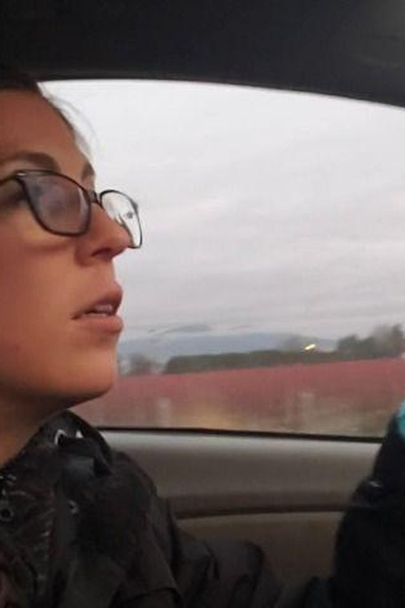 Pulling Over To Pee - Screenshot 1 of 4 - Driving