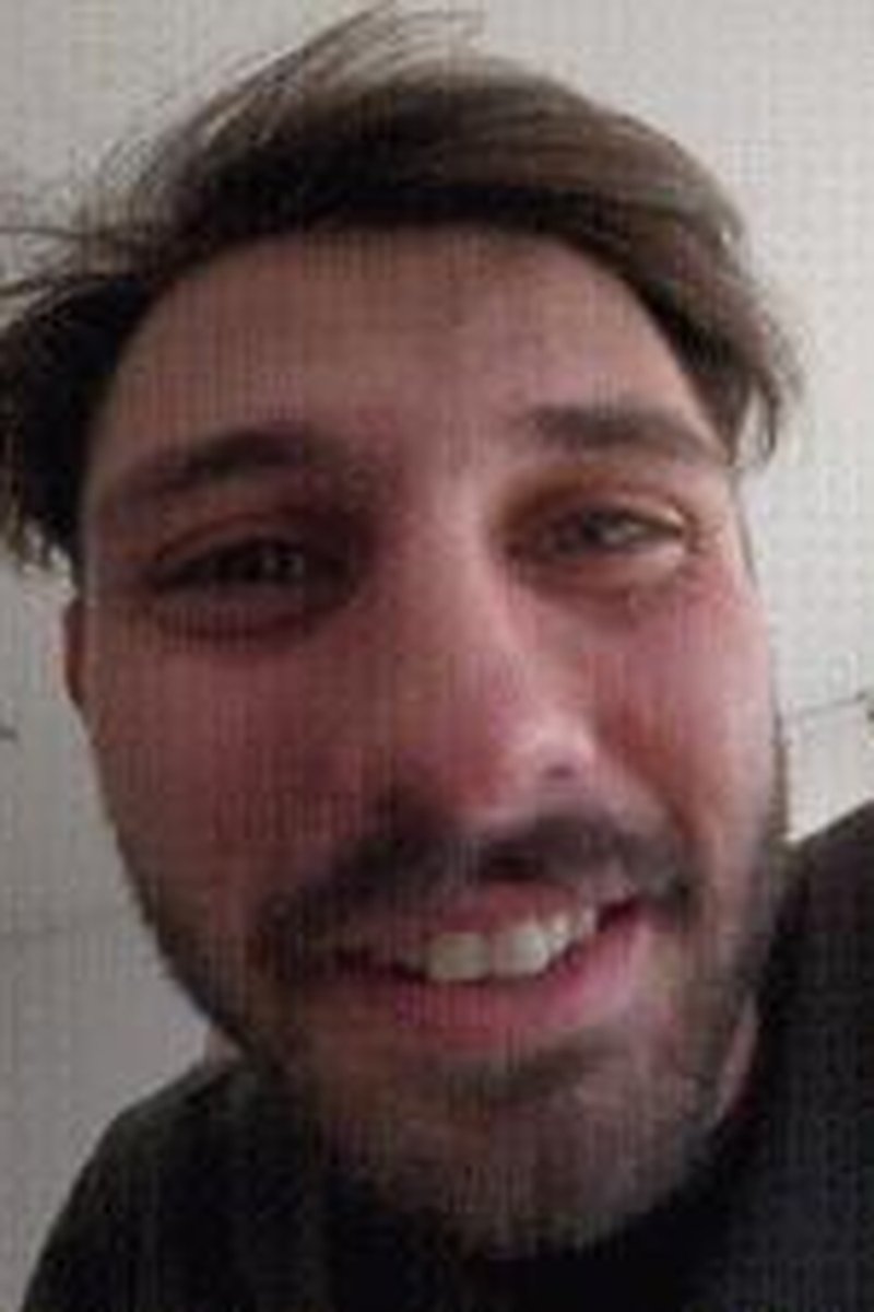 Troy Caught - Screenshot 1 of 4 - Cage